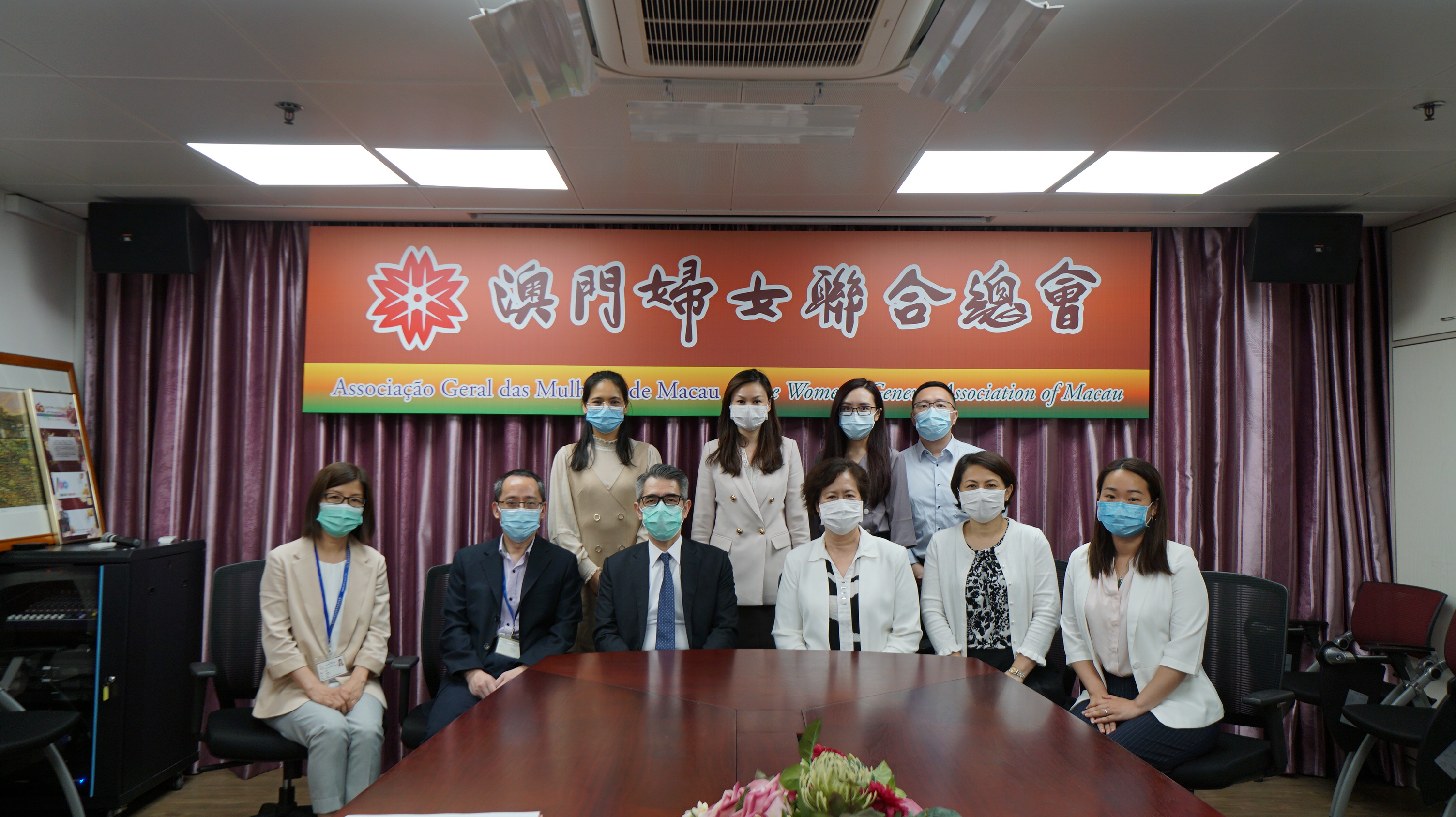 與澳門婦女聯合總會會面
